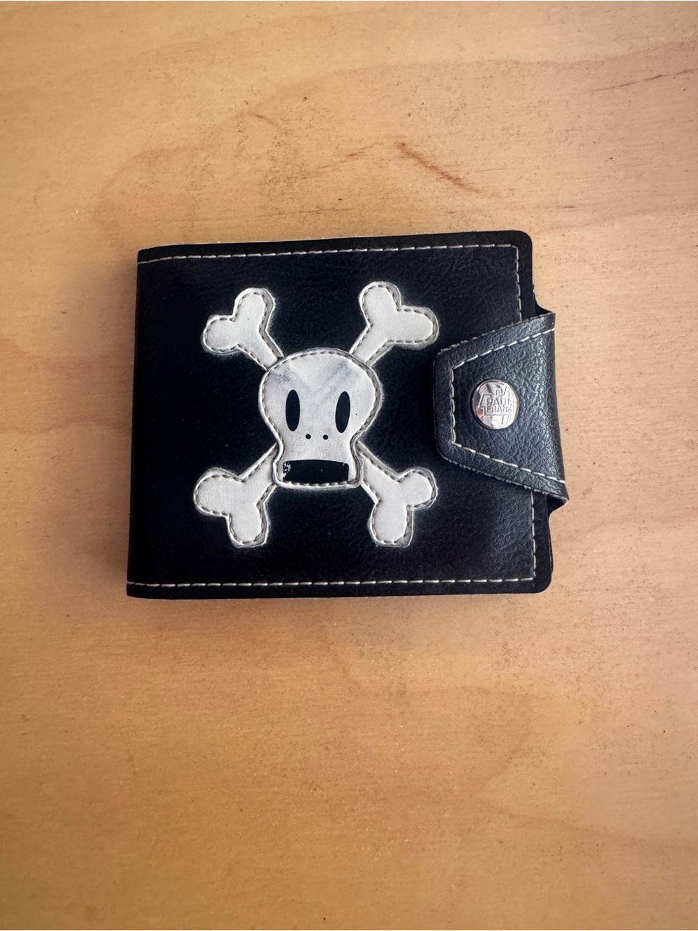 Vintage Paul Frank Skull & Crossbones Black Leather Bifold Wallet